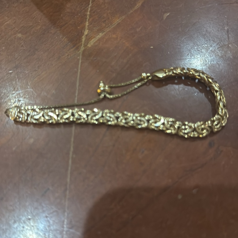 Gold bracelets - Picture 2 of 3